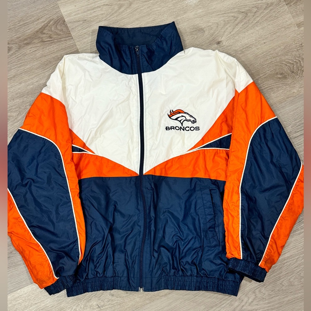 Pro Player Broncos Jacket Winter Coat Men’s XL Team Logo White/Blue/Orange